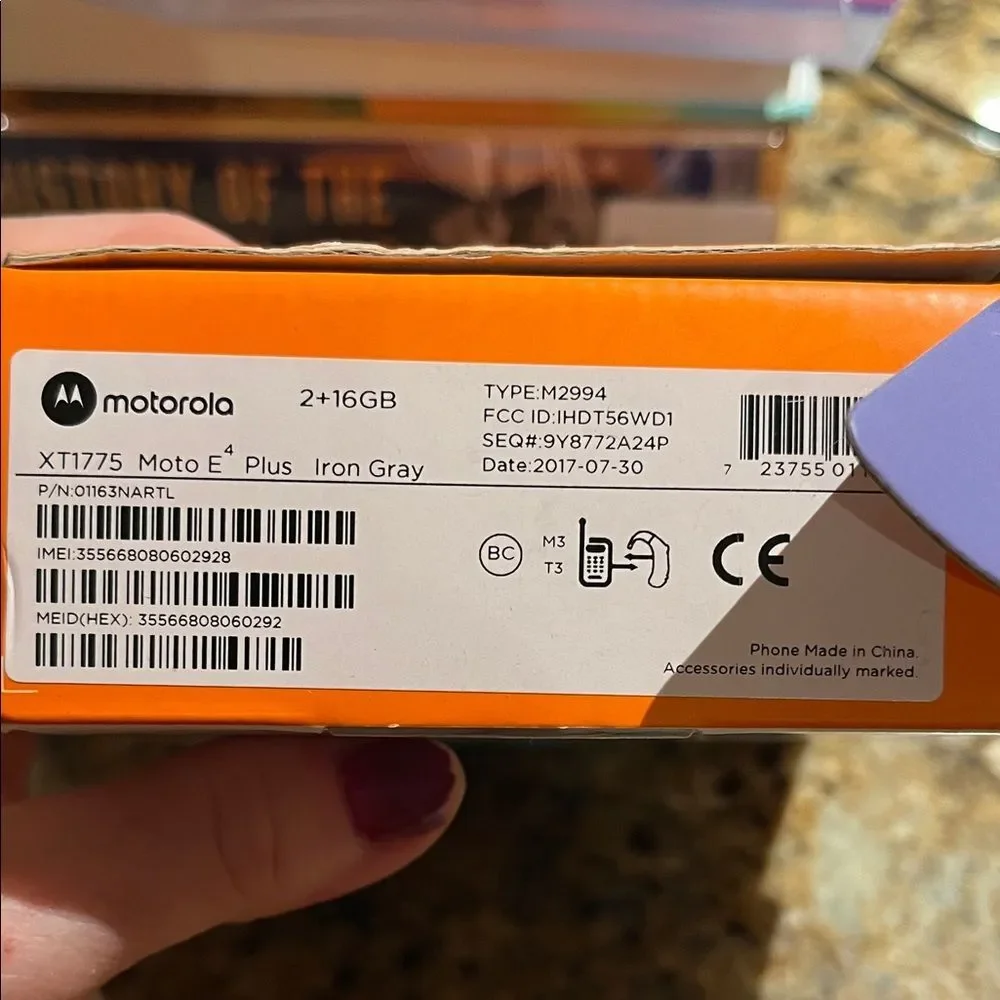 Lenovo Moto E4 Plus Box in Orange and Purple